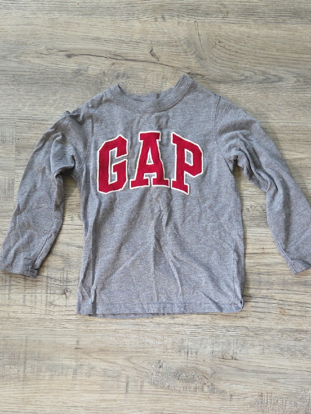 GAP Gray Long Sleeve Tee with Red Logo Letters